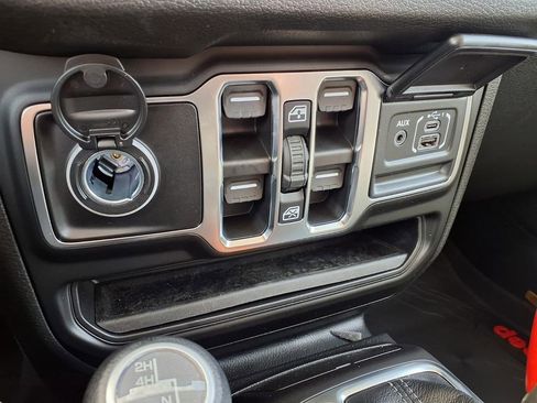 New 2026 Jeep Wrangler Unlimited Sport AWD/4WD image 12