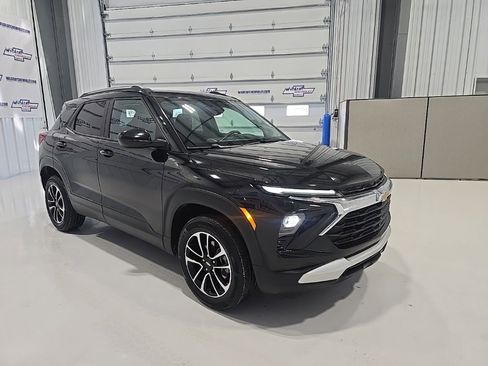 Used 2025 Chevrolet TrailBlazer LT image 10