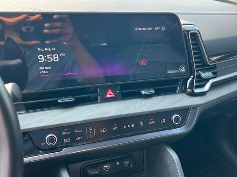 Certified 2025 Kia Sportage X-Line w/ Premium Package AWD/4WD image 19