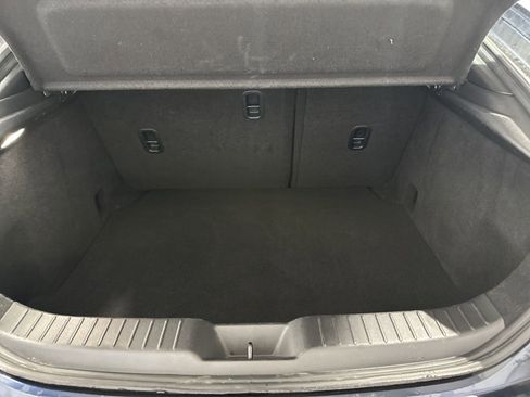 Certified 2025 MAZDA MAZDA3 s FWD image 25