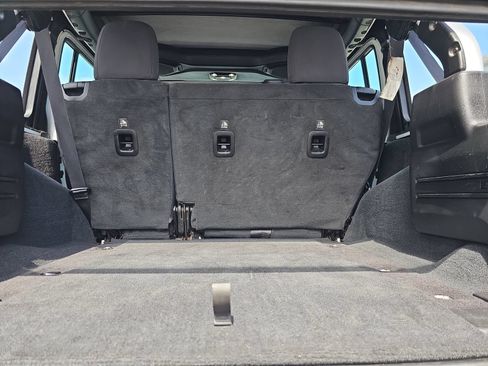 Used 2023 Jeep Wrangler Unlimited Sport AWD/4WD image 13