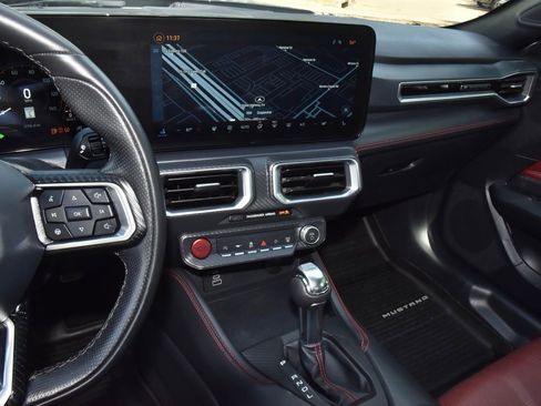 Used 2025 Ford Mustang Premium image 25
