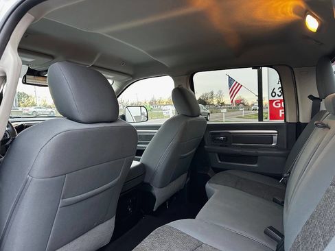 Used 2018 RAM 3500 SLT image 19