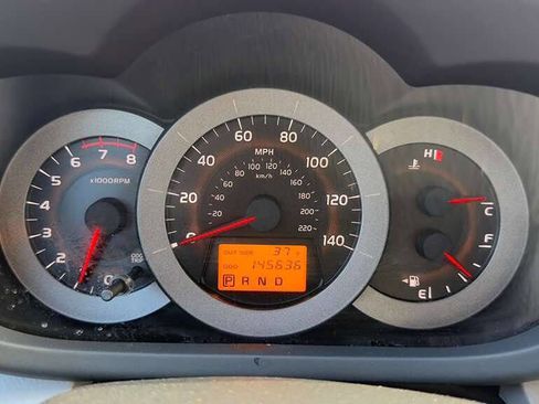 Used 2006 Toyota RAV4 4WD image 14