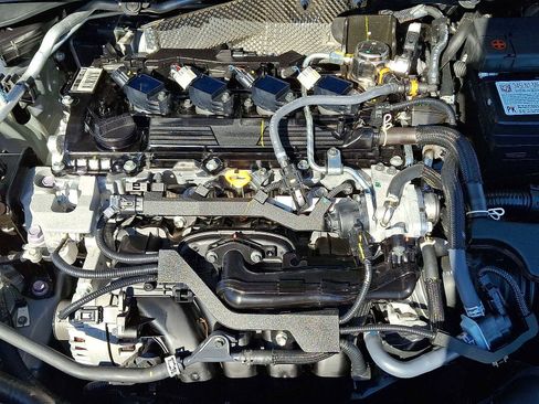 Used 2024 Toyota Corolla LE image 28