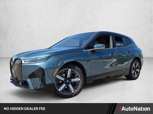 Used 2023 BMW iX xDrive50 w/ Premium Package AWD/4WD image 1