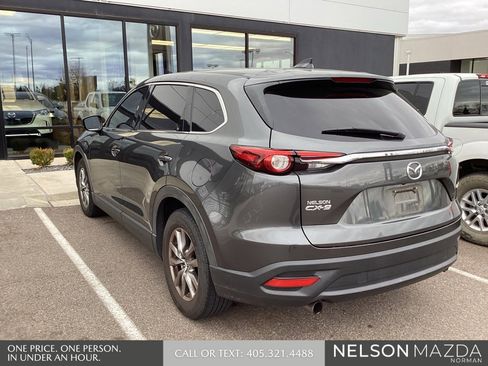 Used 2018 MAZDA CX-9 Touring image 5