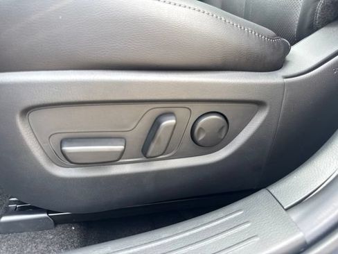 Used 2026 MAZDA CX-50 AWD 2.5 S w/ Weather Package image 19