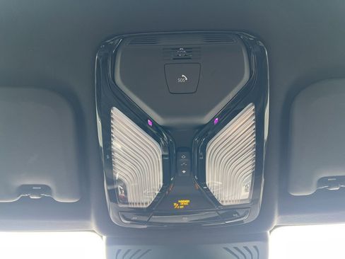 Used 2024 BMW X3 sDrive30i w/ Convenience Package image 28