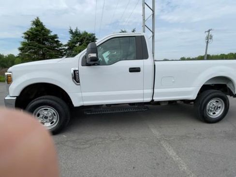 Certified 2019 Ford F250 XL w/ XL Value Package AWD/4WD image 6