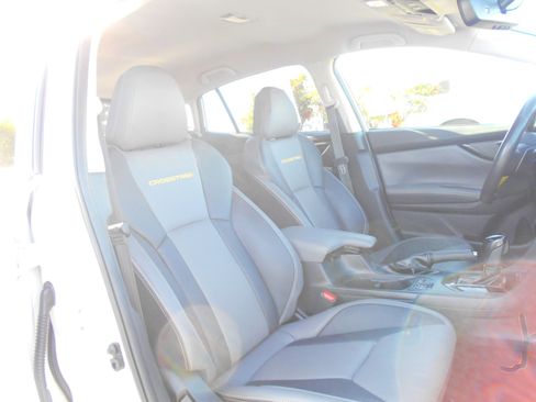 Used 2022 Subaru Crosstrek 2.5i Sport w/ Popular Package #3 AWD/4WD image 10