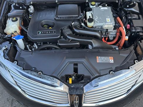 Used 2014 Lincoln MKZ Hybrid Sedan 4D w/ Equipment Group 202A Reserve image 24