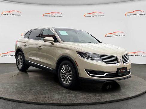 Used 2018 Lincoln MKX Select w/ Select Plus Package image 5