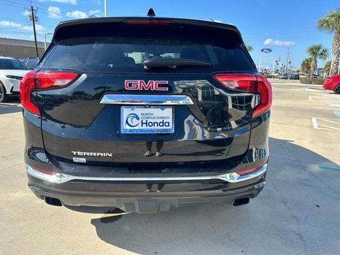 Used 2019 GMC Terrain Denali w/ Advanced Safety Package FWD image 5