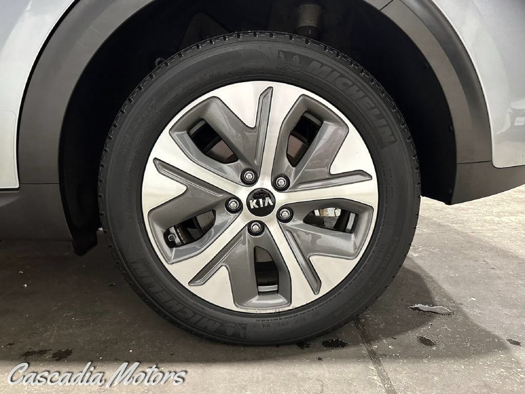 Used 2019 Kia Niro EX Premium w/ Cold Weather Package 1.0 FWD image 33