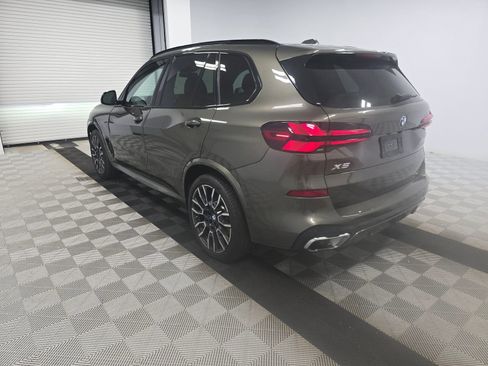 Used 2024 BMW X5 xDrive40i w/ M Sport Package image 4