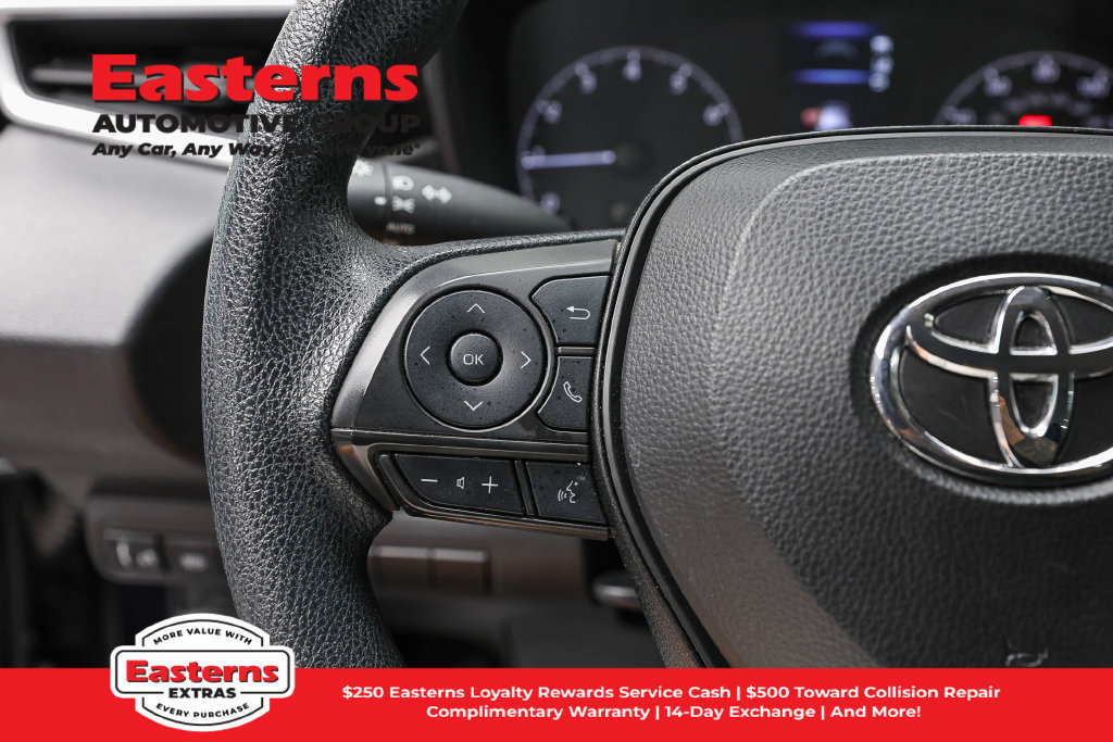 Used 2024 Toyota Corolla LE FWD image 15