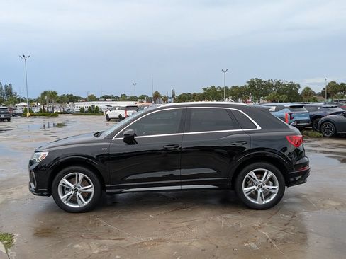 Used 2024 Audi Q3 2.0T Premium w/ Convenience Package AWD/4WD image 5