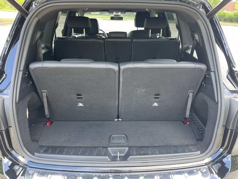 Used 2022 Mercedes-Benz GLB 250 image 12