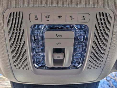 Certified 2025 Mercedes-Benz GLE 350 4MATIC image 17