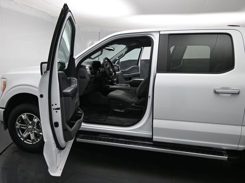 Certified 2023 Ford F150 XLT w/ XTR Package image 9