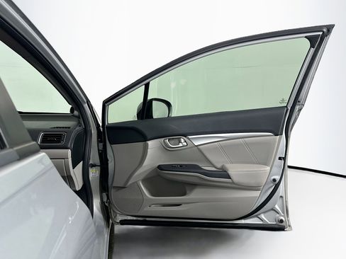 Used 2014 Honda Civic EX-L image 31