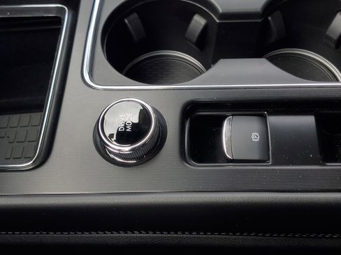 New 2026 Lincoln Corsair Premiere image 24