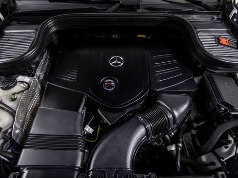 Used 2025 Mercedes-Benz GLE 450e 4MATIC image 48
