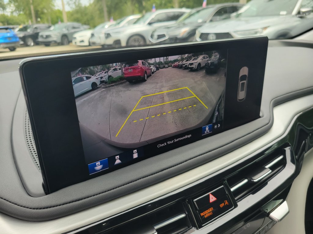 Used 2025 Acura MDX w/ Technology Package FWD image 30