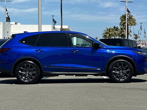 Used 2023 Acura MDX A-Spec AWD/4WD image 3