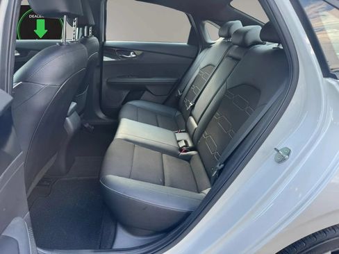 Used 2023 Kia Forte GT-Line w/ GT-Line Technology Package FWD image 22