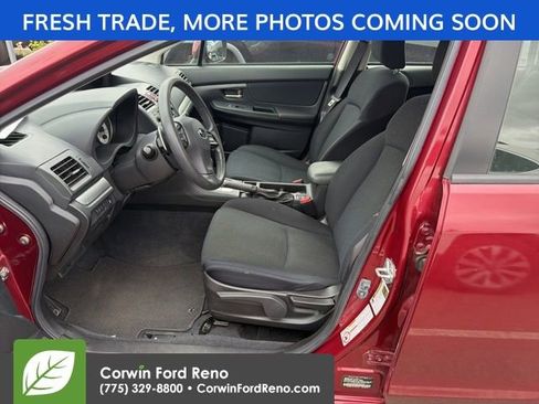 Used 2012 Subaru Impreza 2.0i Premium w/ All-Weather Pkg AWD/4WD image 9