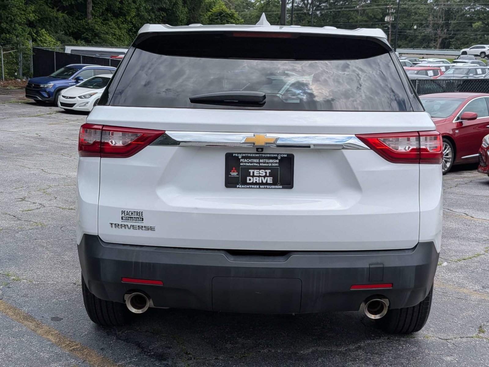 Used 2021 Chevrolet Traverse LS FWD image 5