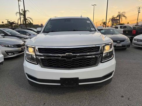 Used 2017 Chevrolet Suburban LT AWD/4WD image 12