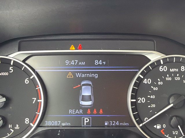 Used 2025 Nissan Altima 2.5 SV FWD image 30