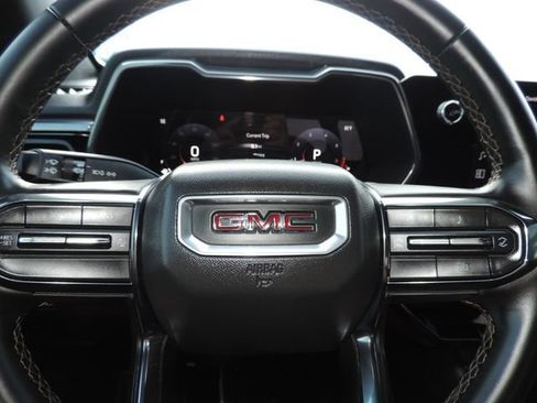 Used 2024 GMC Canyon AT4 AWD/4WD image 30