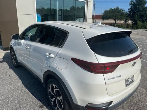 Used 2022 Kia Sportage LX FWD image 6