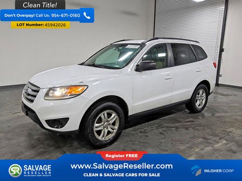 Used 2012 Hyundai Santa Fe GLS FWD image 1