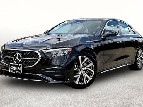 Used 2025 Mercedes-Benz E 350 Sedan image 16