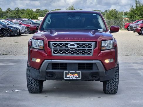 Used 2022 Nissan Frontier SV AWD/4WD image 9