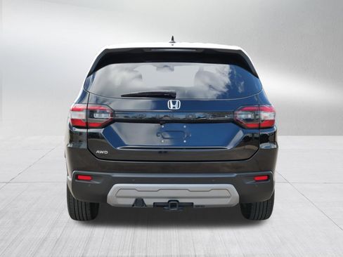 Used 2023 Honda Pilot EX-L image 6