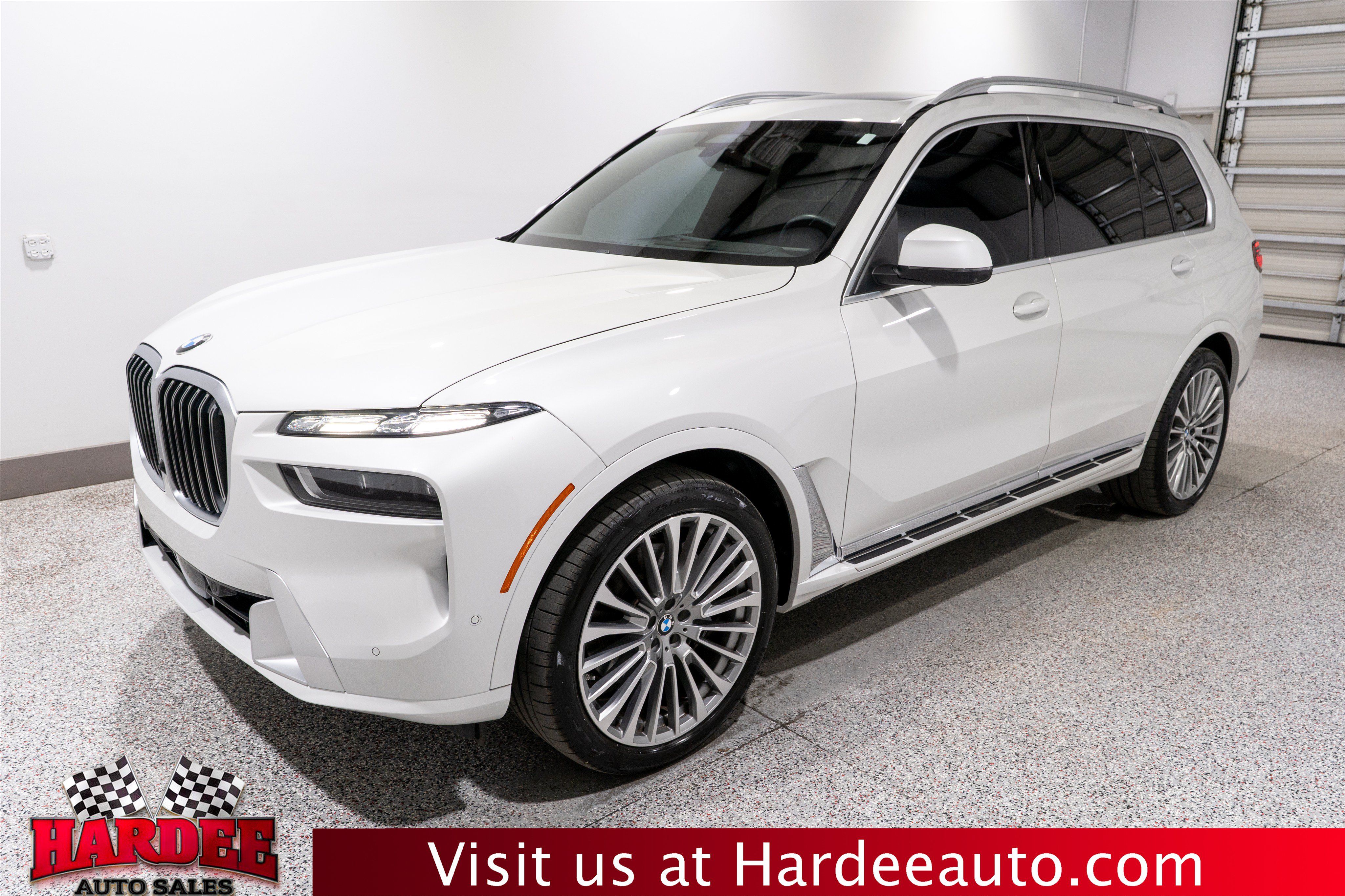 Used 2025 BMW X7 xDrive40i w/ Executive Package AWD/4WD image 2