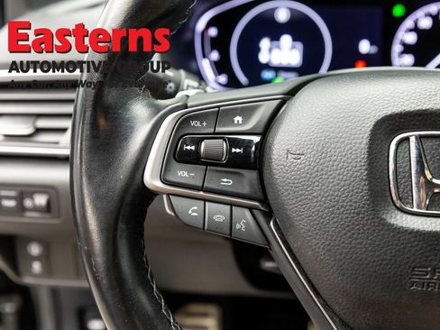 Used 2022 Honda Accord Sport image 15