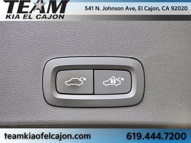 Used 2021 Volvo XC40 T5 Inscription AWD/4WD image 15