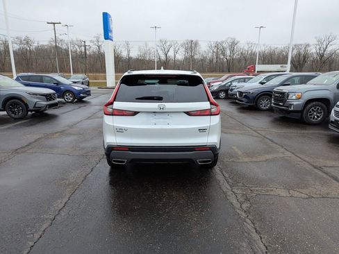 Certified 2023 Honda CR-V Sport Touring image 4