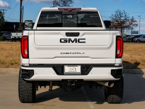 Used 2020 GMC Sierra 2500 Denali w/ Technology Package AWD/4WD image 12