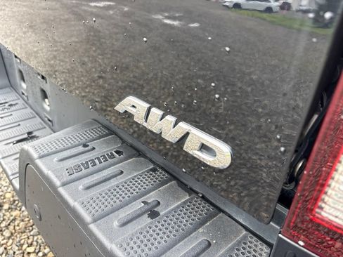 Used 2023 Honda Ridgeline RTL-E image 4
