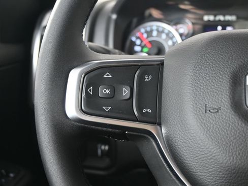 Used 2025 RAM 1500 Big Horn AWD/4WD image 35