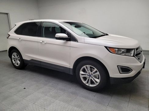 Used 2018 Ford Edge SEL w/ Equipment Group 201A FWD image 11