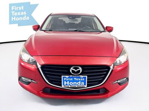 Used 2018 MAZDA MAZDA3 Touring image 2